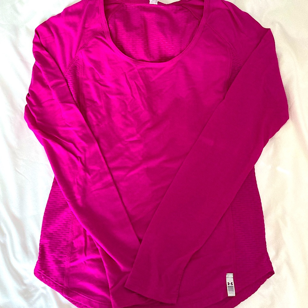 Women’s Under Armour Heat Gear Pink Shirt, Small